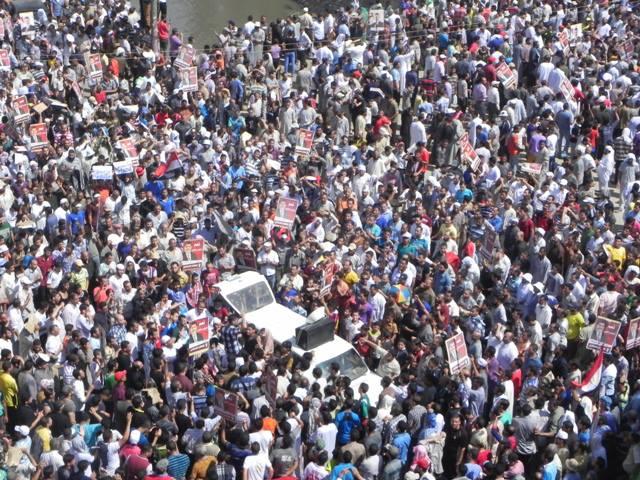 مئات الآلاف يجوبون الفيوم في جمعة الغضب الثانية ضد المجازر