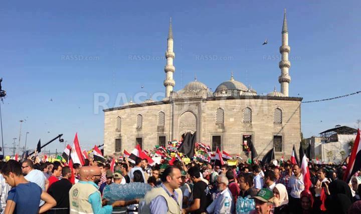 تظاهرات بأسطنبول وقونية  ضد مجازر الانقلابيين