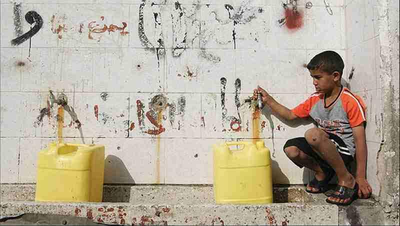 فيديو| فلسطيني يشارك في حملة طبية عالمية للتعريف بالحرب على غزة