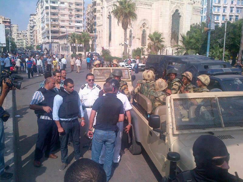 الإسكندرية ..كمائن للجيش وبلطجية وقناصة بكل مكان