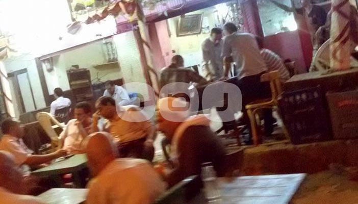 مقاهي القرى.. تضيّع الأوقات وتسبب المشاكل الزوجية وتتعدى على الأراضي