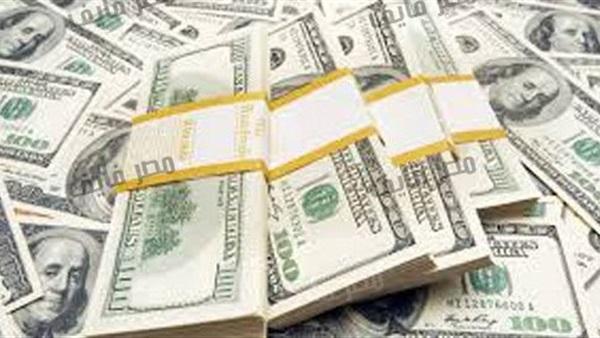 الدولار يستقر عند 12.70 جنيهًا للبيع في السوق السوداء