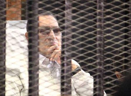 عاجل.. جنايات القاهرة تقرر إخلاء سبيل المخلوع في القصورالرئاسية