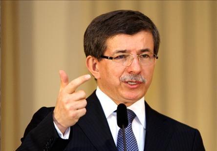 داوود أوغلو: غير مسموح لأي دولة اتخاذ تركيا مسرحًا لاستخباراتها