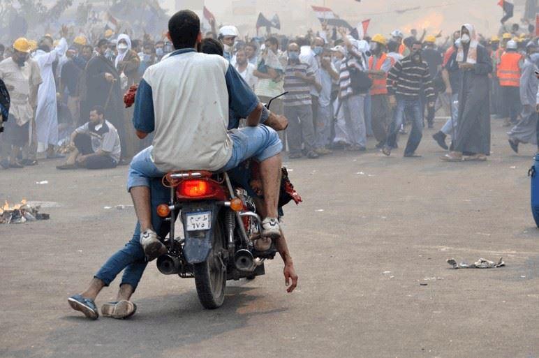 ننشر فيديو للحظة اقتحام الأمن لاعتصام رابعة العداوية