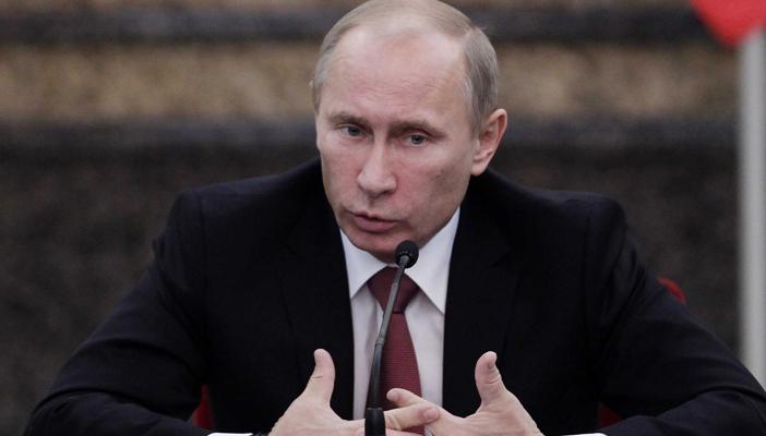 بوتين: قوى خارجية تسعى لزعزعة استقرار القرم