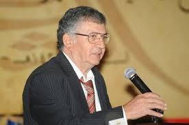 وفاة هاملت فلسطين .. الشاعر “سميح القاسم”