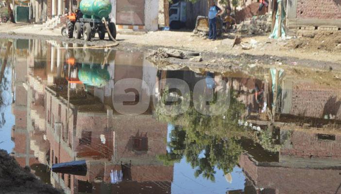 مواطنون بالفيوم لـ”رصد”: نعيش بلا ماء ولاكهرباء وكأن الدولة تنتقم منا!