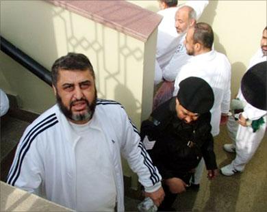 خديجة الشاطر تروي كواليس الإفراج عن مبارك وقت زيارة والدها