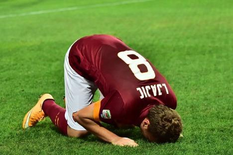 بالأسماء.. 6 لاعبين مسلمين في مباراة روما وفيرونا