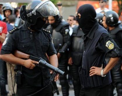 موقع أميركي: قانون الإرهاب ينتهك الحريات ويخنق المعارضة