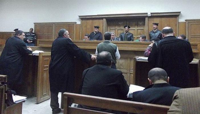 النيابة تبرئ المتهمين باقتحام قسم حلوان من سرقة الأسلحة