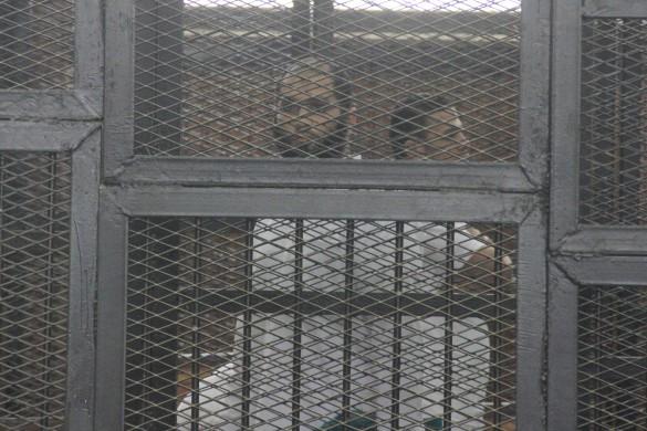 دفاع المتهمين بـ”خلية أكتوبر” يدفع ببطلان إجراءات القبض عليهم