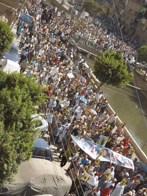 الفيوم تحتشد في «جمعة الشهداء» تنديداً بمجازر الانقلاب