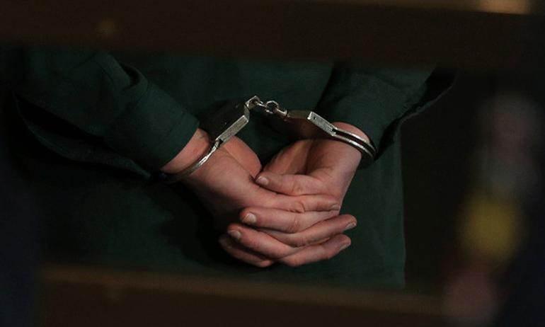 قوات الجيش تعتقل سيدة بالشيخ زويد.. وأبناء قبيلتها يهددون