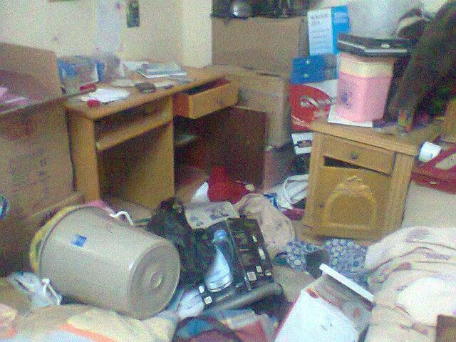 أمن الدولة يهاجم منزل نقيب المعلمين بزفتى