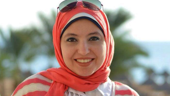 نجلة الدكتور محمد حماسة: إنهاء خدمة والدي من الجامعة وسام شرف على صدري