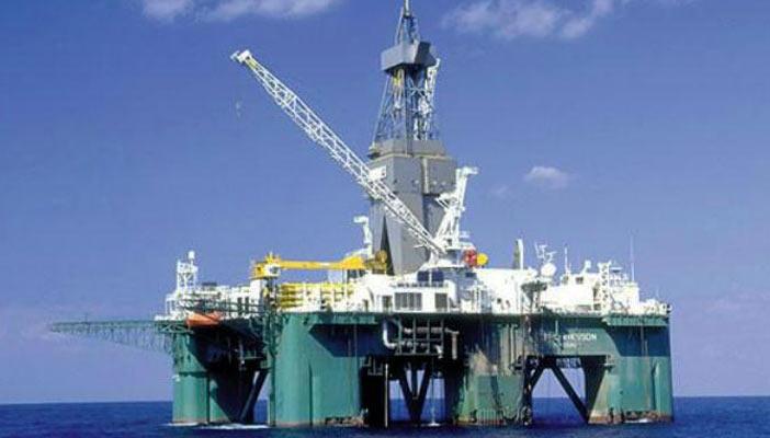 استدعاء سفير الكويت بإيران بسبب حقل الدرة النفطي