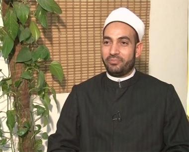 داعية وسياسي: نحيي عبد الجليل ..لا تكونوا عونًا للشيطان عليه