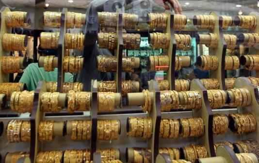 مستثمرو الذهب: حظر التجوال..المتهم الأول في ركود السوق