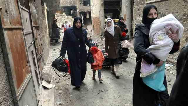 الأمم المتحدة: “داعش” والحكومة السورية يرتكبان جرائم حرب