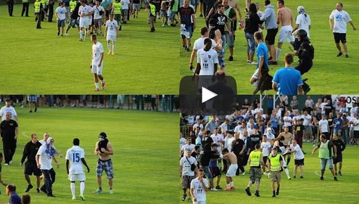 بالفيديو.. جماهير تعاقب اللاعبين بخلع قمصانهم بسبب خسارتهم