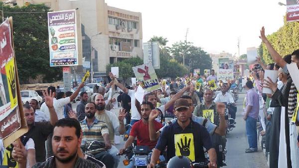 أهالي مدينة نصر يقسمون علي استكمال النضال ضد الظلم