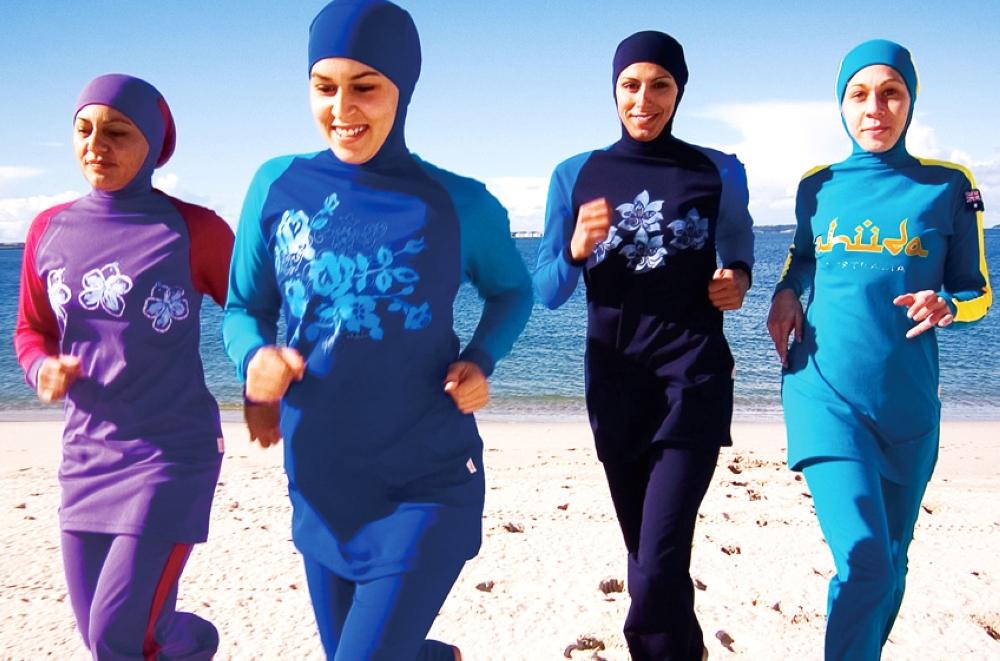 مجلس الدولة الفرنسي يلغي قرار حظر البوركيني و”العفو الدولية” ترحب