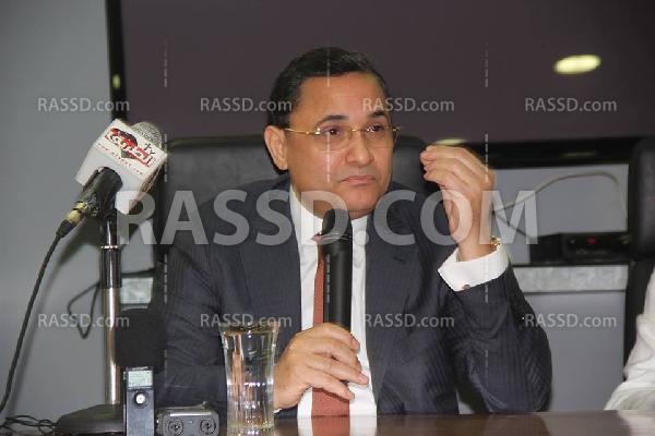 “عبد الرحيم علي”يكشف عن خلافه مع “ساويرس”