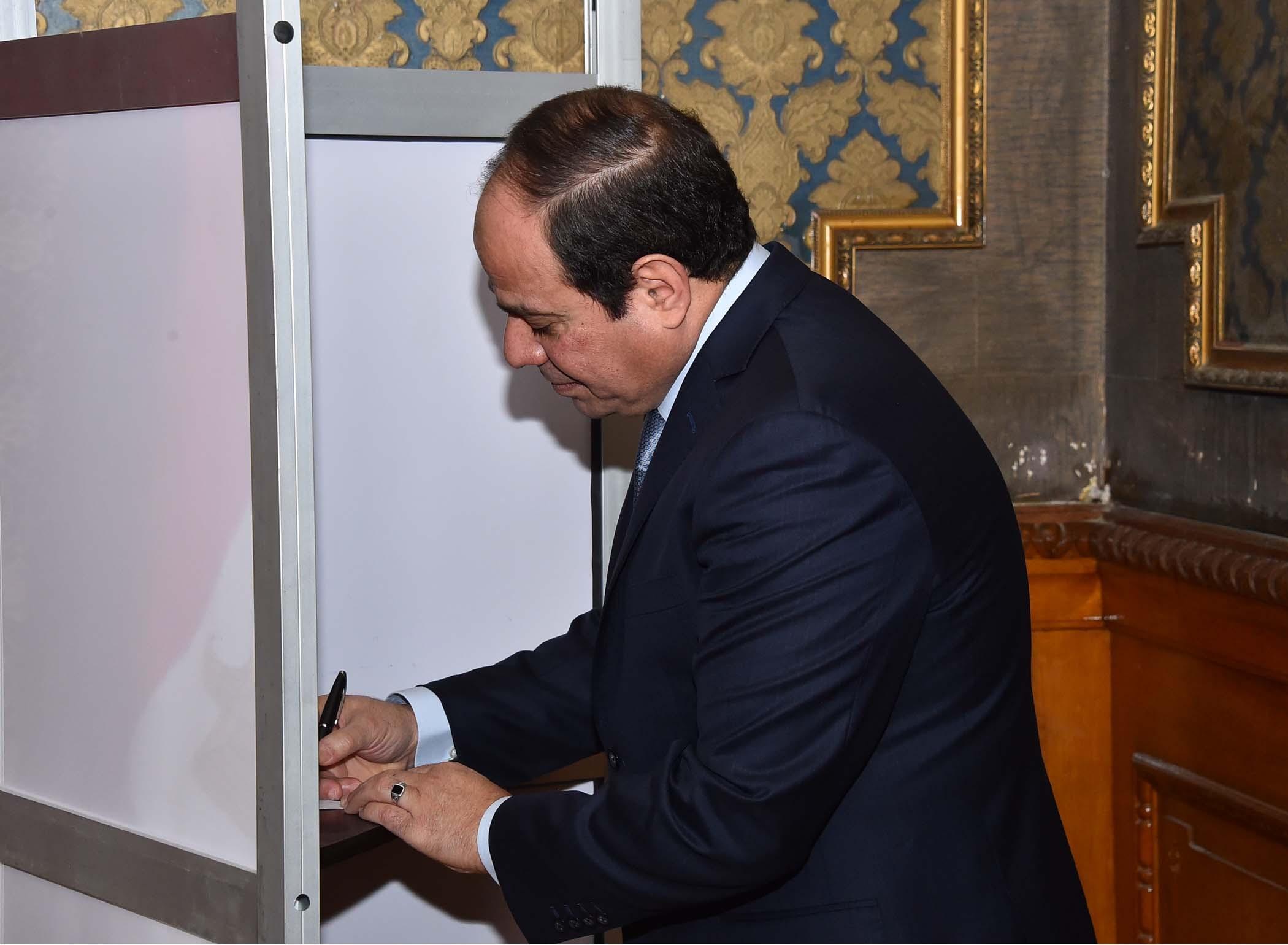 عبد الفتاح ينتخب السيسي! – جمال نصار