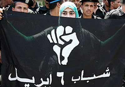 “6 إبريل”: الجيش كان ليه مخزن 30 مليون علبة لبن أطفال ؟