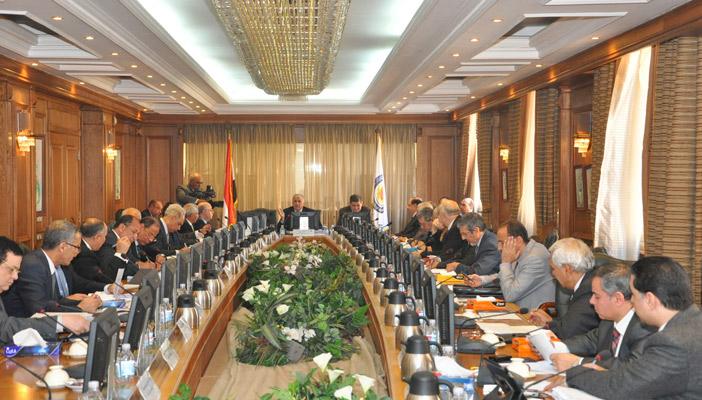 استثناء أبناء الضباط والقضاة من التوزيع الجغرافي يغضب الأساتذة والطلاب