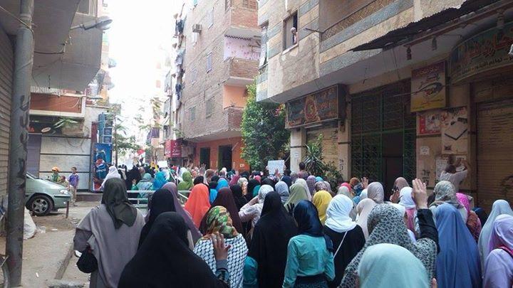 مسيرة حاشدة بأجهور في جمعة “ثورة حتى النصر”