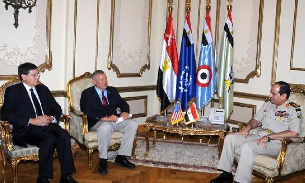 وفد مجلس النواب الأمريكي يؤكد للسيسي دعمه لخارطة الطريق