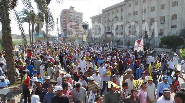 مسيرة بني سويف اﻻن من أمام جامعة بني سويف