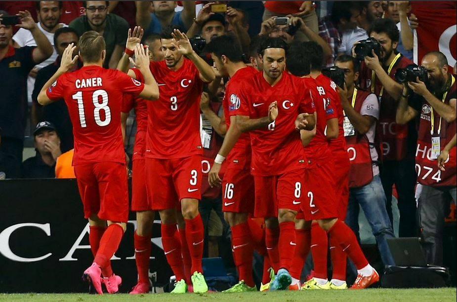 بالفيديو.. تركيا تصفع هولندا ثلاثية نظيفة بتصفيات يورو 2016