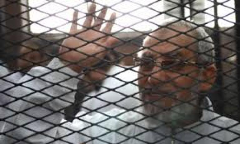 اليوم..استئناف محاكمة «بديع» بـ”أحداث الإرشاد”