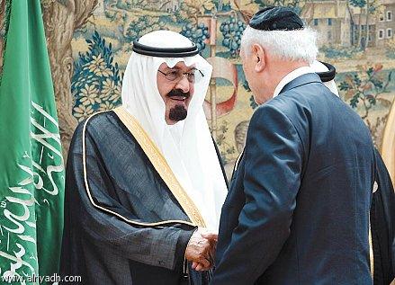 نشطاء: السعودية تقيم جسر مع الاحتلال.. ومرسي متهم بالتخابر