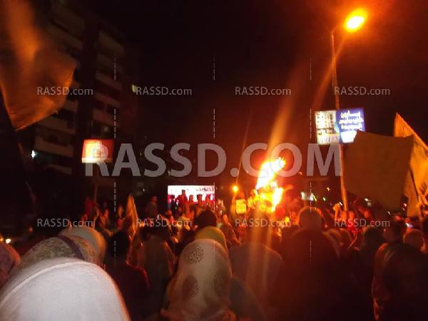 عفاريت المنوفية يهتفون:تقتل واحد تقتل مية يسقط حكم العسكرية