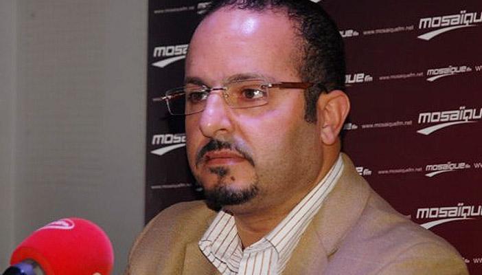 “مقداد الهاجري” يشعل تويتر.. الحكومة: إخواني.. ومغردون: صحفي حر