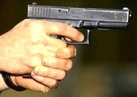 أنباء عن مقتل نجل عضو الهيئة القضائية لمحاكمة “مرسي”