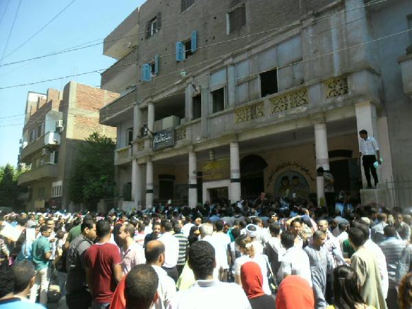 المتقدمون لمسابقة السيسيي بأسيوط: الحكومة بتشتغلنا