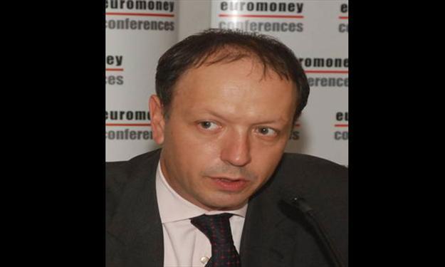 الأحداث السياسية ترجئ مؤتمر “يورومني” الاقتصادي في مصر