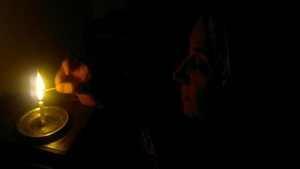 “الكهرباء” تتهم مهندسين معتقلين بالتسبب في أزمة الانقطاع