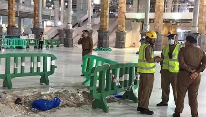 السلطات السعودية تبدأ في معالجة آثار سقوط رافعة الحرم