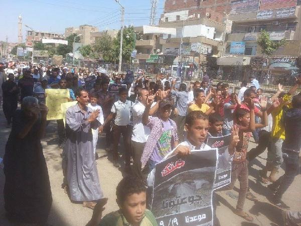 في جمعة “مصر كبيرة عليهم” .. مسيرة حاشدة بالفيوم