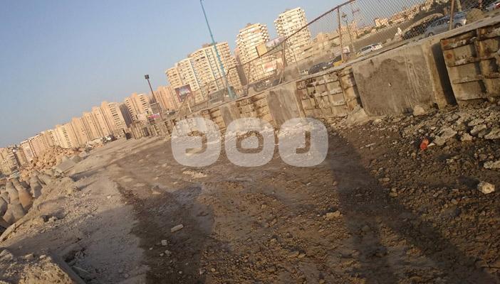 بالصور.. ردم عدة شواطئ بالإسكندرية لتوسيع نادٍ للقوات المسلحة