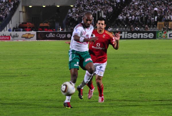 ننشر مراكز وأسماء اللاعبين في مباراة القمة اليوم