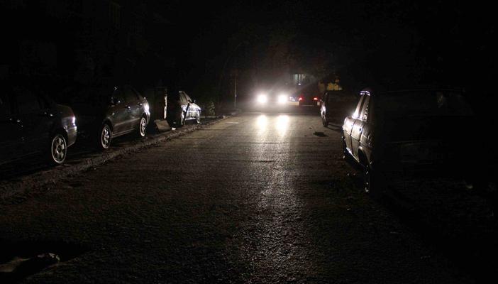 تكرار انقطاع الكهرباء بالسنطة.. شعار المسؤولين: “قوم ولع لك شمعة”