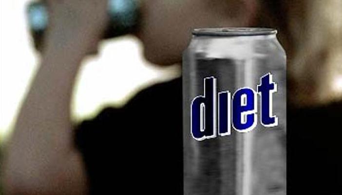 دراسة: تناول مشروبات “الدايت” لا يساعد في خفض الوزن